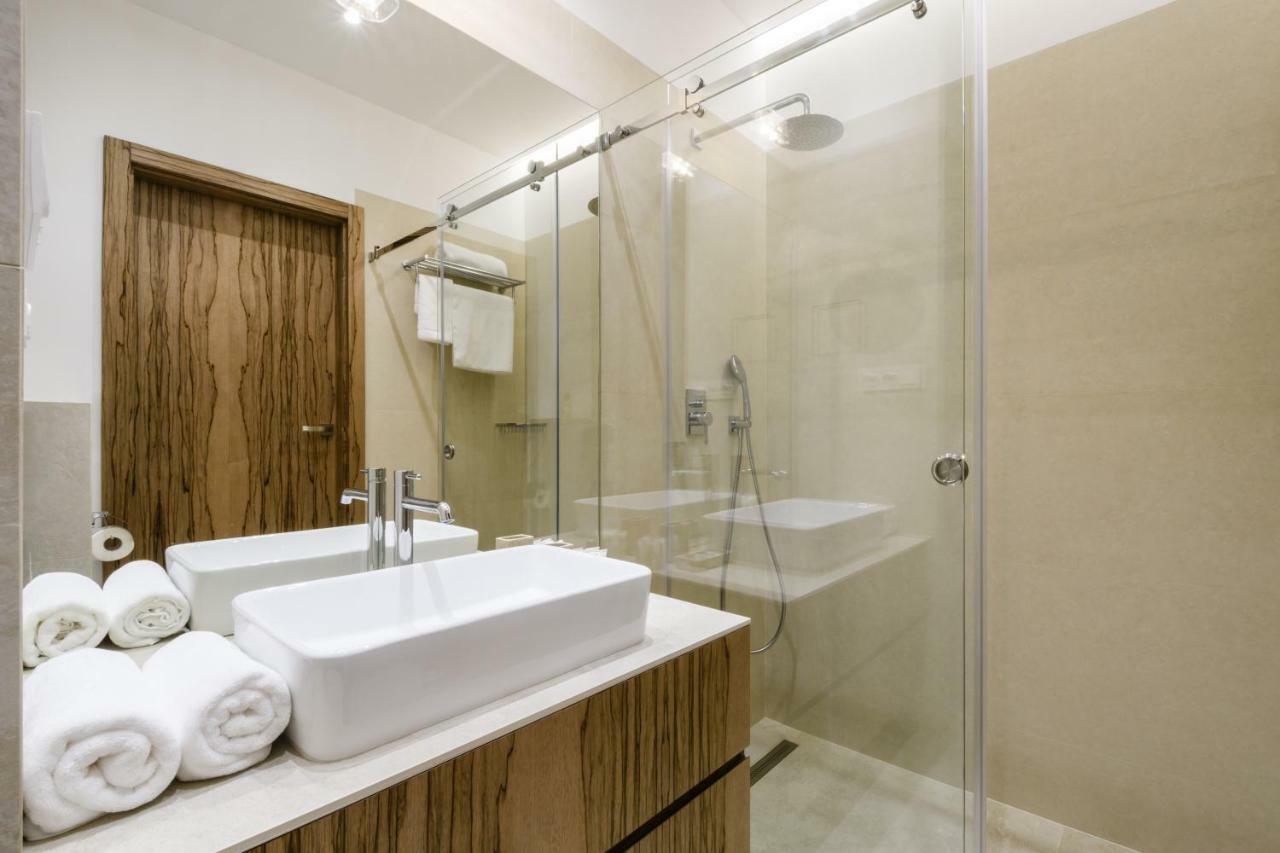 Luxlux Apartments Afara Varsó Kültér fotó